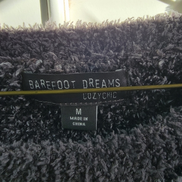 BAREFOOT DREAMS Cozy Sweater - Picture 2 of 2